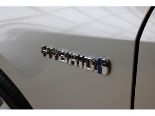 Toyota Corolla Touring Sports 2.0 Hybrid Executive JBL ActivLease financial lease