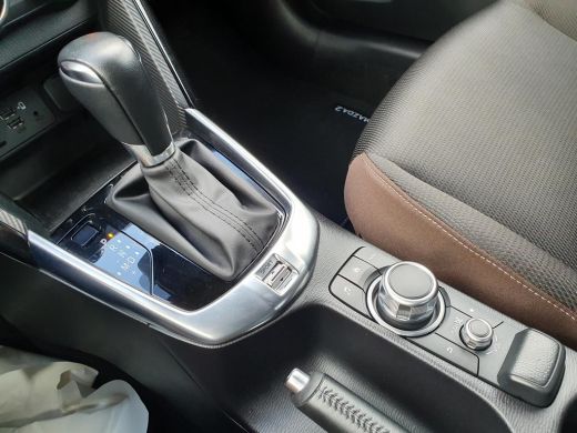 Mazda 2 1.5 Skyactiv-G SkyLease GT AUTOMAAT | Navigatie | Airco (automatisch) | Stoelverwarming | Apple C... ActivLease financial lease