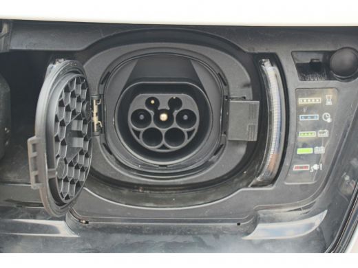 Land Rover Range Rover Sport P400e HSE Head-Up Display Adaptive Cruise Control Surround Camera ActivLease financial lease