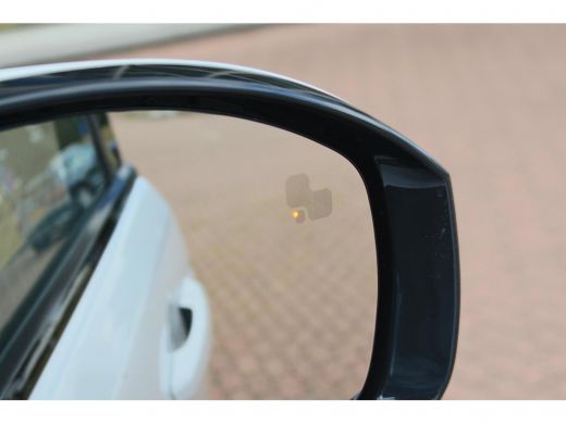 Land Rover Range Rover Sport P400e HSE Head-Up Display Adaptive Cruise Control Surround Camera ActivLease financial lease