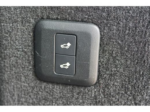 Land Rover Range Rover Sport P400e HSE Head-Up Display Adaptive Cruise Control Surround Camera ActivLease financial lease