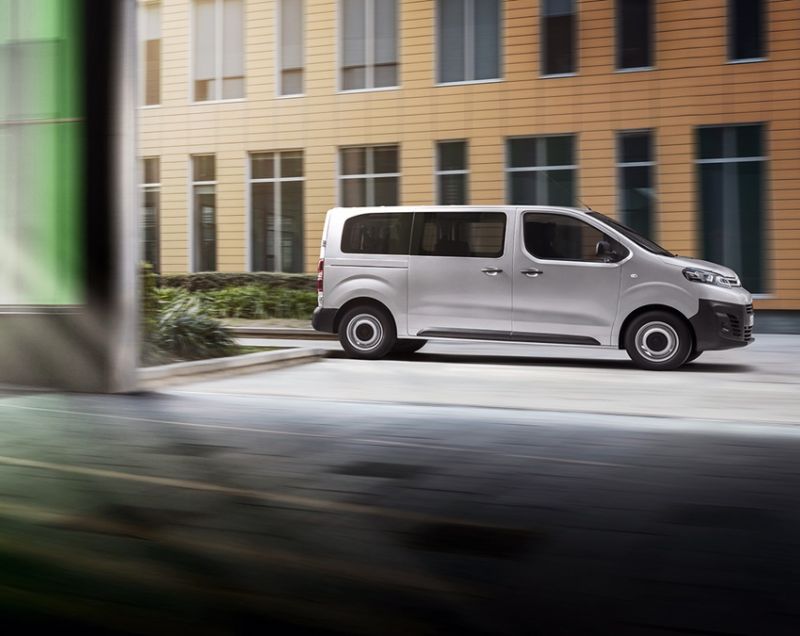 Citroen Jumpy 50 kWh e-Jumpy M Driver INCL LANE DEPARTURE WARNING
