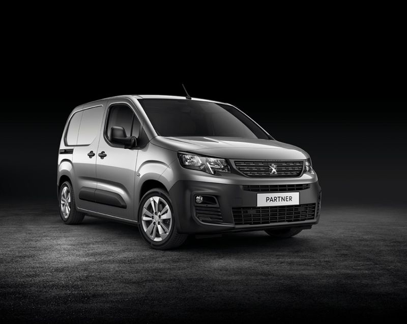 Peugeot Partner 50kWh L1 136 PK + SAFETY CONNECT PAKKET