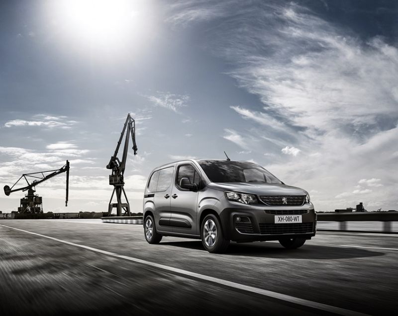 Peugeot Partner 50kWh L1, Icy White + WINTER PAKKET/ACHTERUITRIJCAMERA - SNEL LEVERBAAR!