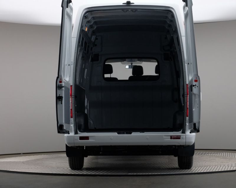SAIC Maxus EV80 H2 Middle Roof - UIT VOORRAAD LEVERBAAR