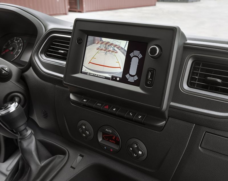 Nissan Interstar 2.3dci l1h1 3300 acenta 135