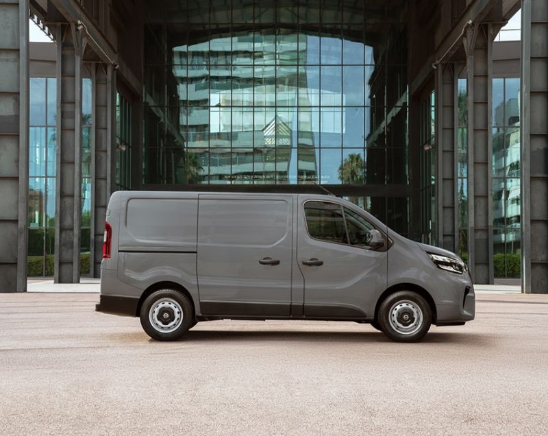 Nissan Primastar 2.0dci l1h1 3.0t n-connecta 130