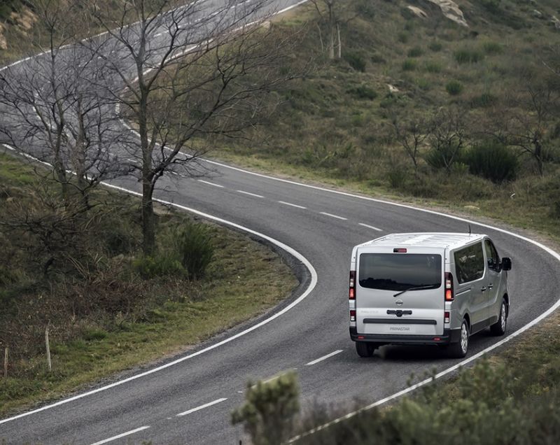 Nissan Primastar 2.0dci l1h1 3.0t n-connecta 130