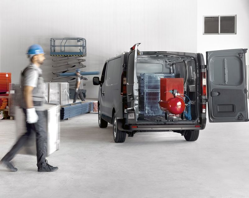 Nissan Primastar 2.0dci l1h1 3.0t n-connecta 150 9-dct aut Nissan Primastar 2.0dci l1h1 3.0t n-connecta 150 9-dct aut