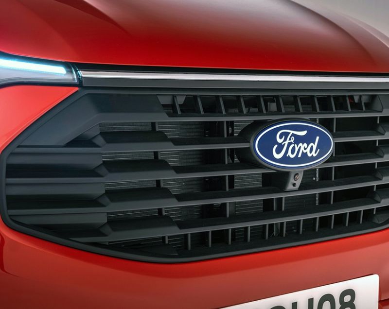 Ford Transit Custom 2.5 Plug-in Hybride L1H1 e-CVT automaat