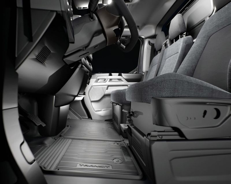 Ford Transit Custom 2.5 Plug-in Hybride L1H1 e-CVT automaat Ford Transit Custom 2.5 Plug-in Hybride L1H1 e-CVT automaat