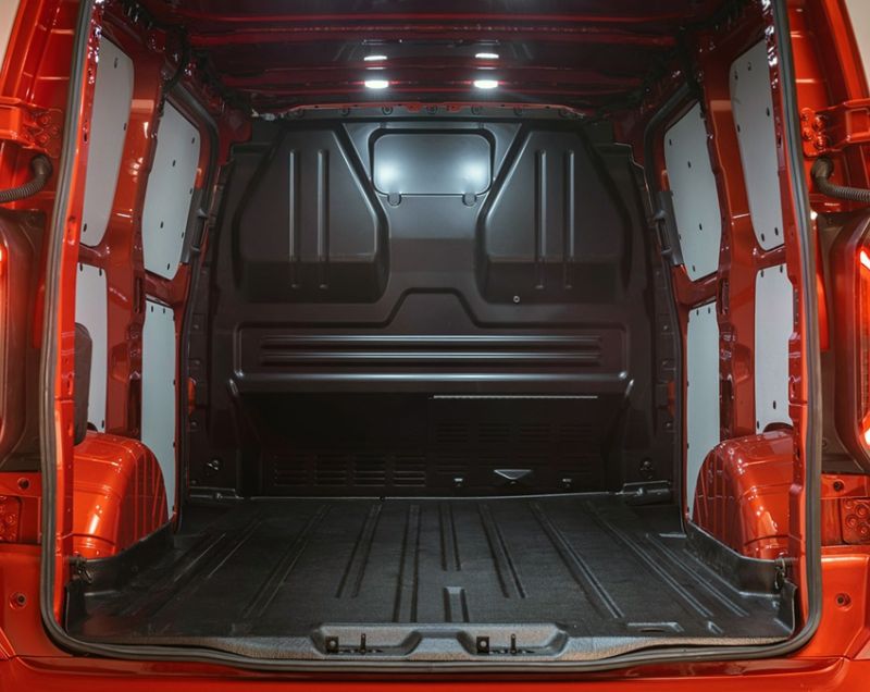 Ford Transit Custom 2.0tdci L1H1 340 Trend 130 PK, Frozen White + ACHTERUITRIJCAMERA / TREKHAAK