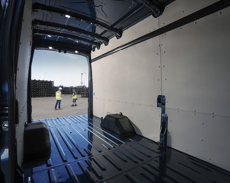 Ford Transit 89kWh ev l4h3 350 trend 135kW aut Ford Transit 89kWh ev l4h3 350 trend 135kW aut