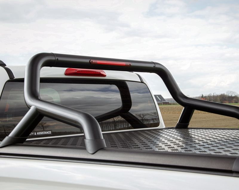 Isuzu D-max 67kWh ec v-cross 4wd 130kW aut Isuzu D-max 67kWh ec v-cross 4wd 130kW aut