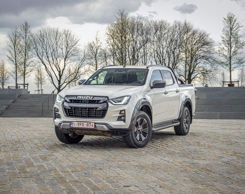 Isuzu D-max 2.2d ec lsx 4wd 120kW aut Isuzu D-max 2.2d ec lsx 4wd 120kW aut