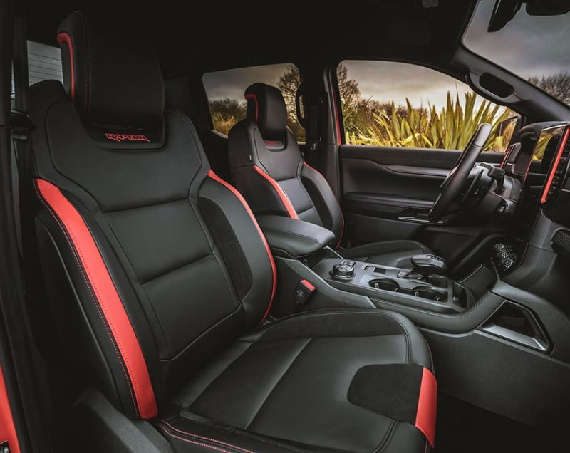 Ford Ranger 2.3 DC Plug-in Hybrid WildTrak 278 pk Ford Ranger 2.3 DC Plug-in Hybrid WildTrak 278 pk