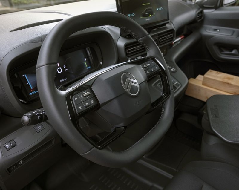 Citroen Berlingo Van 50kWh ev l2 800 flex crewcab 100kW aut