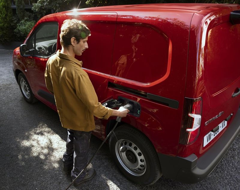 Citroen Berlingo Van 50kWh ev l1 100kW aut