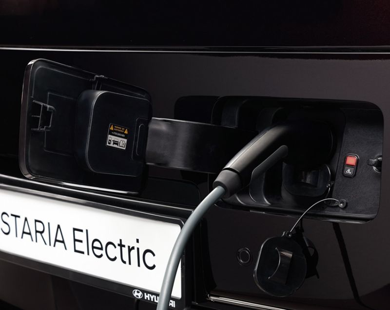 Hyundai Staria 1.6tgdi hev van 165kW