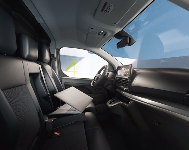 Opel Vivaro 75kWh ev 100kW aut