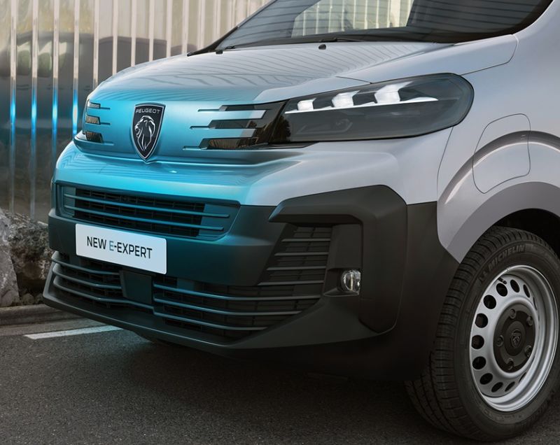 Peugeot Expert 50kWh ev dc  l3 100kW aut