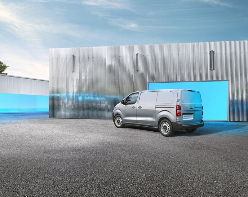 Peugeot Expert 75kWh ev 100kW aut