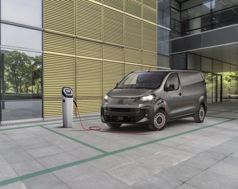 Fiat Scudo 50kWh ev dc l3 100kW aut