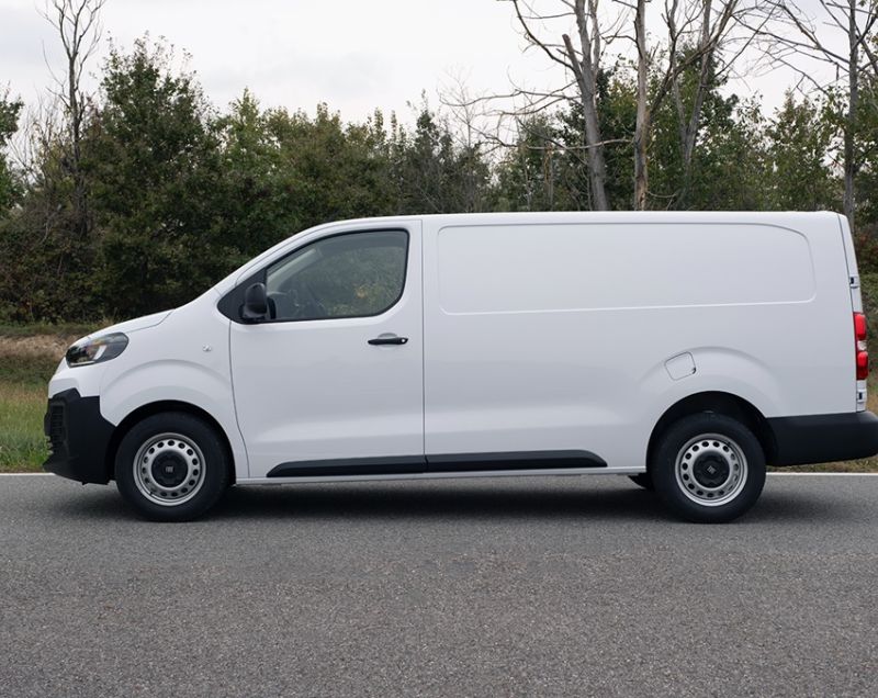 Fiat Scudo 50kWh ev l2 100kW aut