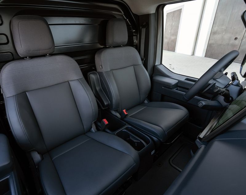 Kia PV5 43.3kWh ev l2h1 essential 89.4kW Kia PV5 43.3kWh ev l2h1 essential 89.4kW