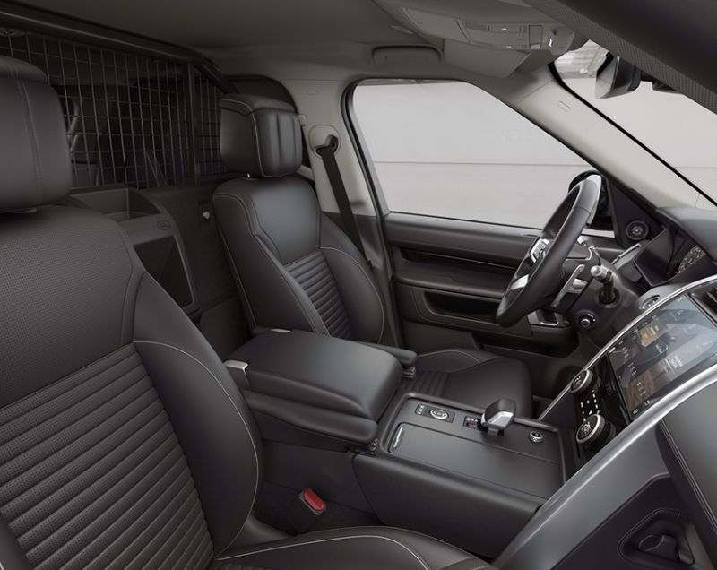 Land Rover Discovery Commercial d250 mhev dynamic se awd 183kW aut