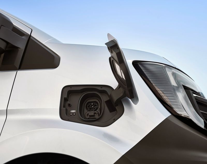 Nissan Interstar 87kWh ev l3 t35 business 105kw aut