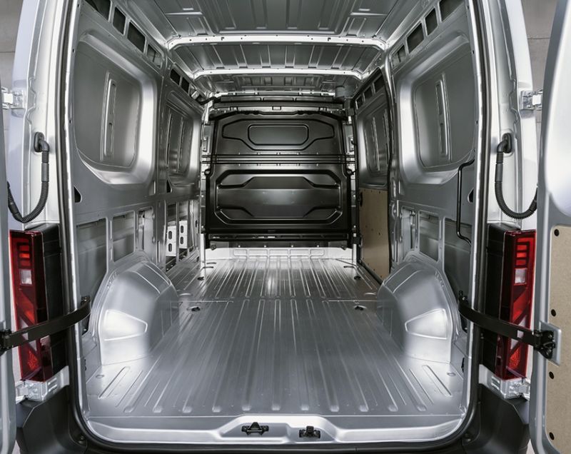 Nissan Interstar 87kWh ev l3h2 3.5t limited 105kw aut