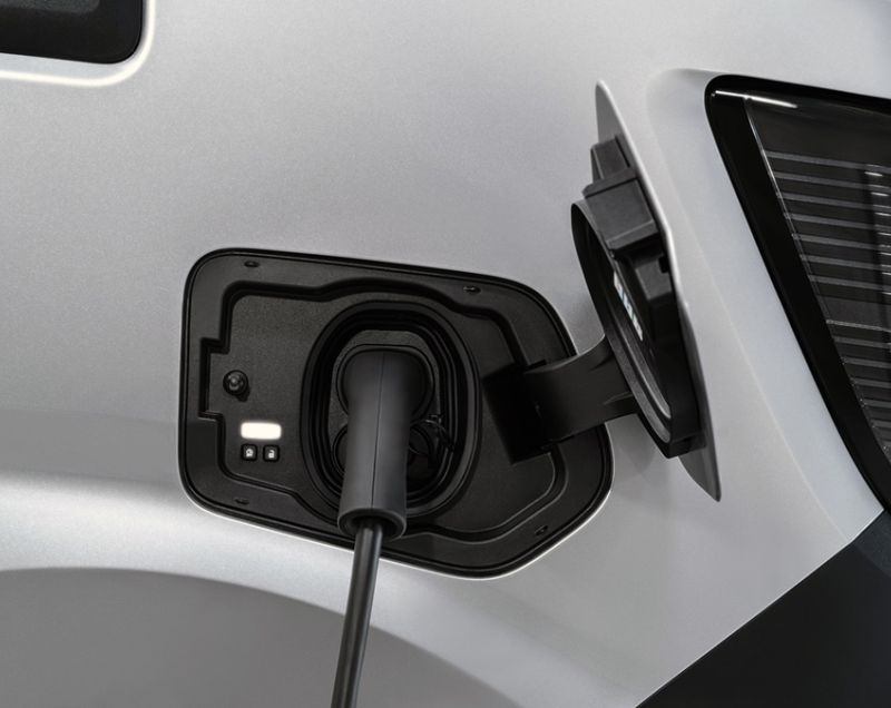 Nissan Interstar 87kWh ev l2h2 3.5t business 105kw aut