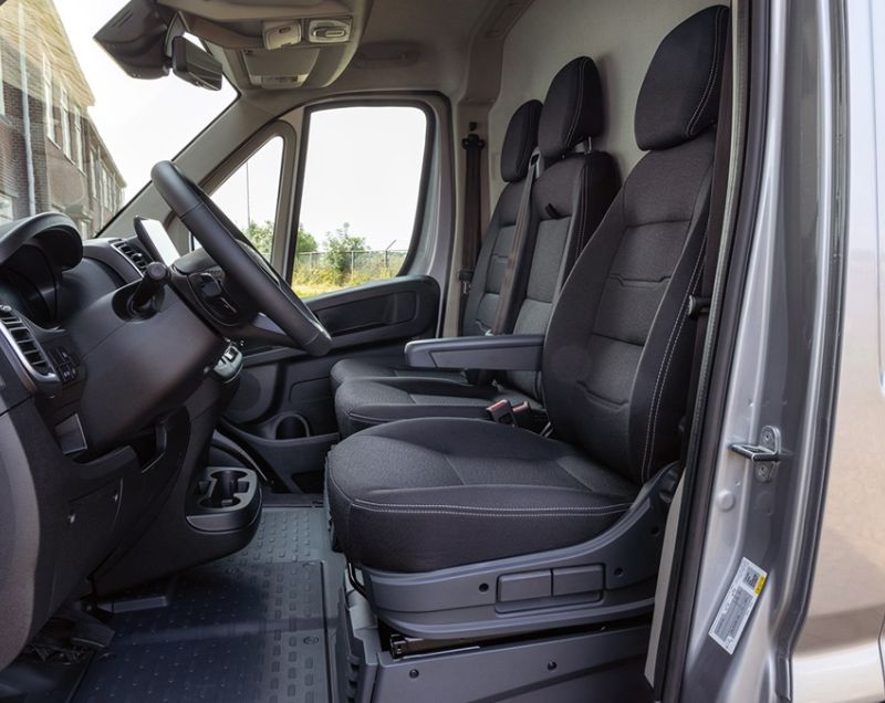 Toyota ProAce Max 2.2d-4d 3.5t heavy l4 challenger 103kW