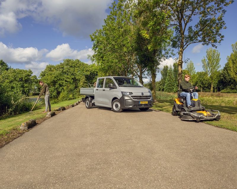 Volkswagen Transporter 71kWh ev 32 l2h1 cdc 100kW rwd aut