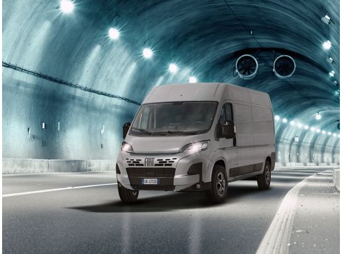 Fiat Ducato 110kWh ev 35 l4h3 205kW zwaar aut Fiat Ducato 110kWh ev 35 l4h3 205kW zwaar aut