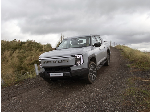 Maxus eTerron 9 102kWh dc 325kw aut