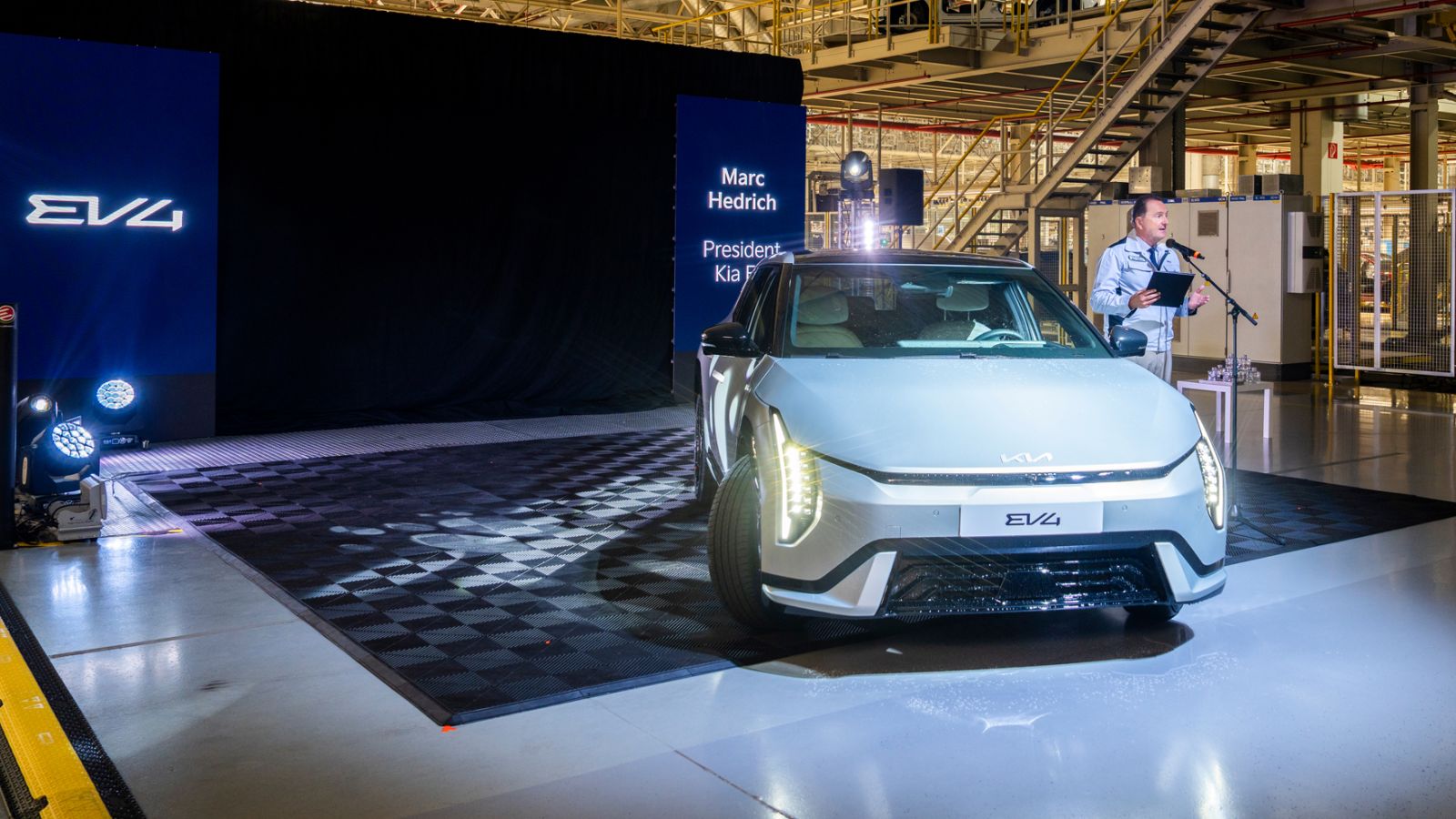 Kia EV4 zakelijk leasen - ActivLease