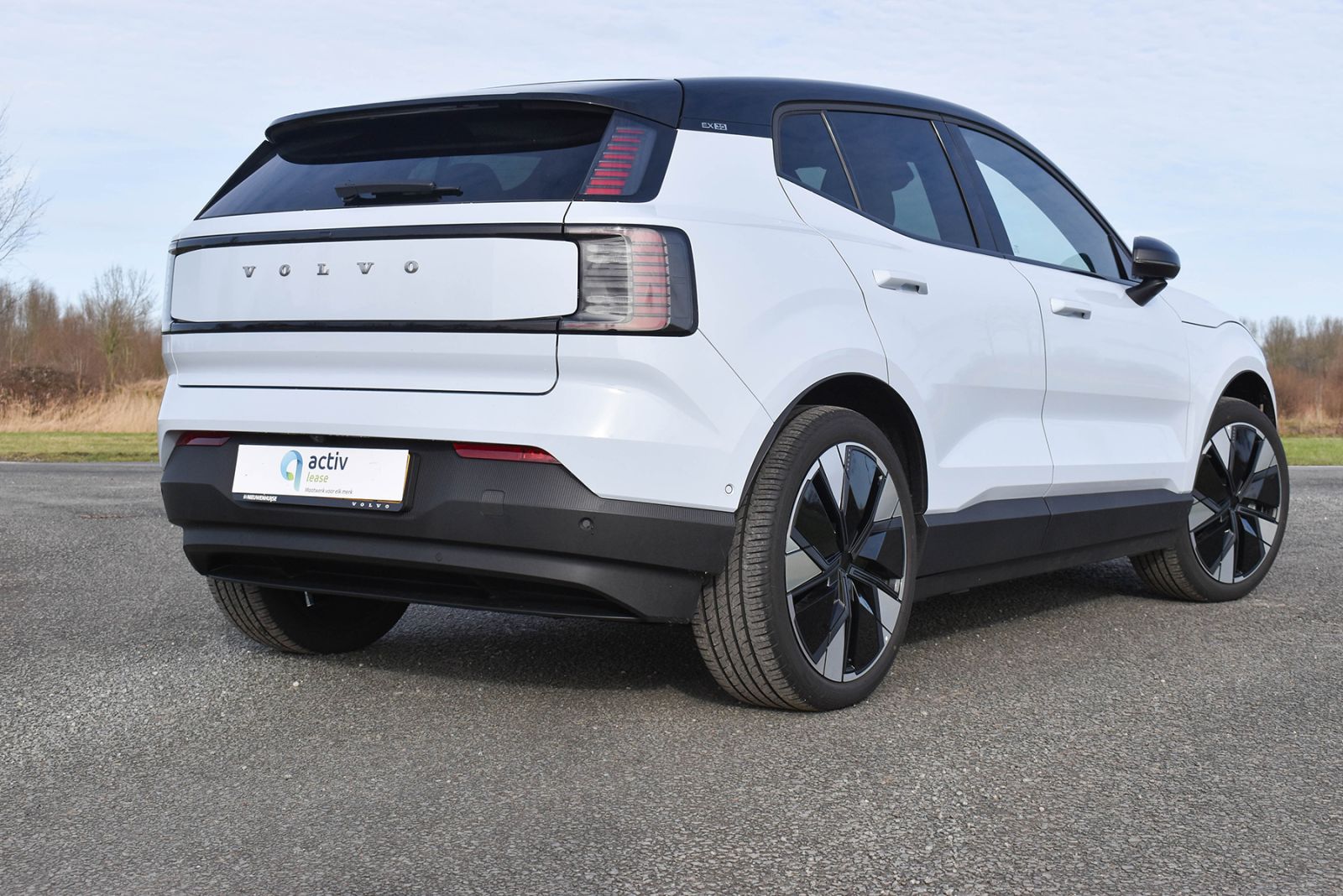Volvo EX30 leasen bij ActivLease