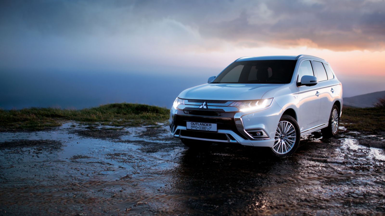 Mitsubishi Outlander PHEV 2019