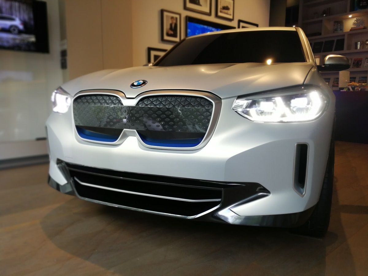 De elektrische BMW iX3 gaat dit jaar nog in productie