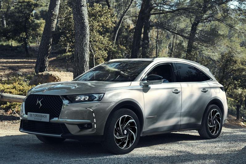 DS 7 Crossback E-Tense