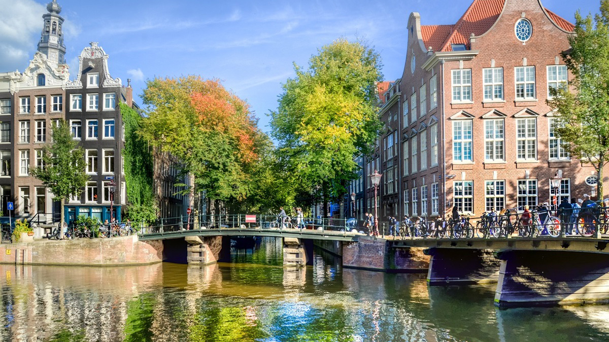 Equipment leasen in de regio Amsterdam? ActivLease is uw specialist!
