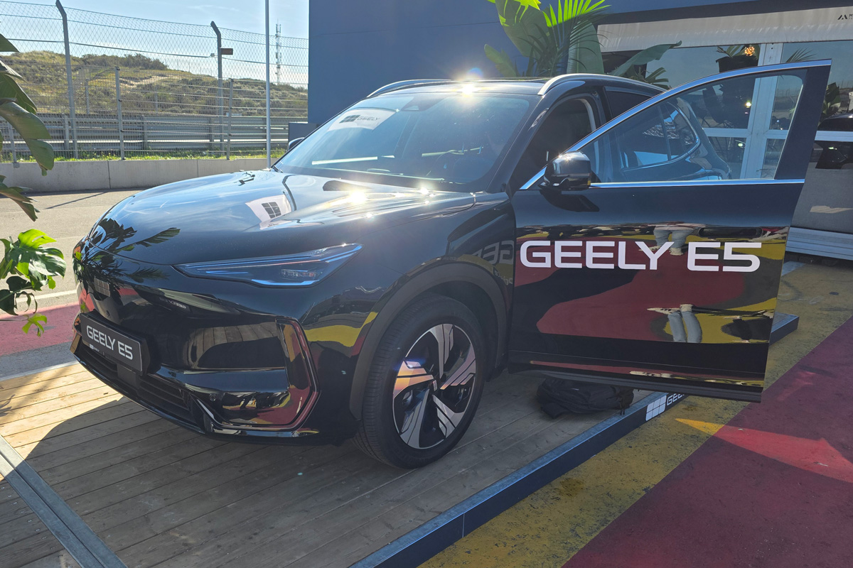 Geely E5 - ActivLease