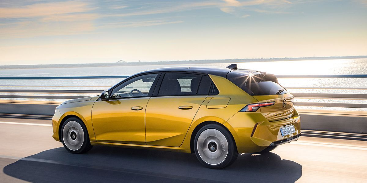 Opel Astra Plug-in Hybrid - ActivLease