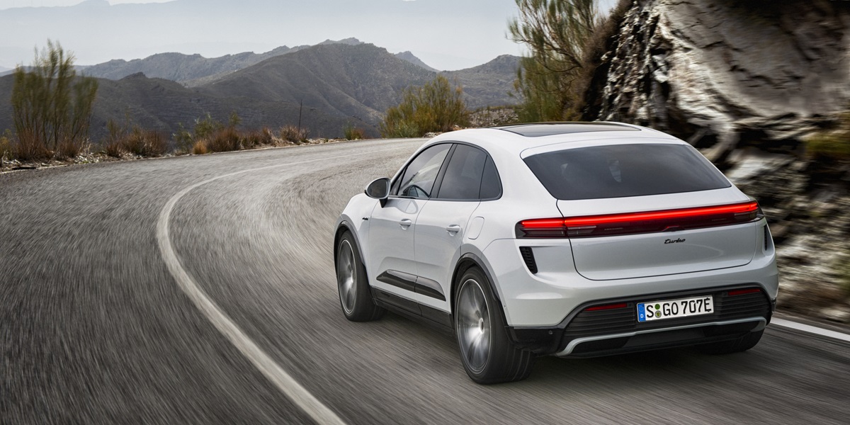 Porsche Macan EV