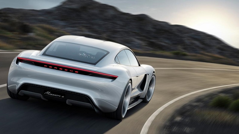 Porsche Taycan - Mission E