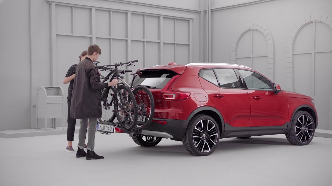 Volvo XC40 met fietsendrager op trekhaak