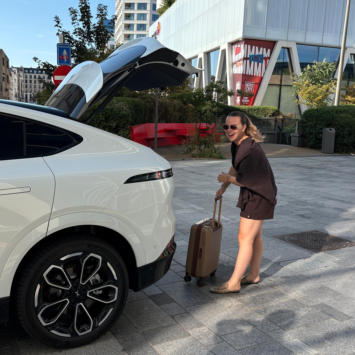 Klaar voor een weekend Antwerpen! De bagageruimte bleek groter dan verwacht Xpeng G6 Performance - ActivLease