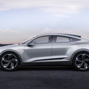 Audi e-tron Sportback zijkant